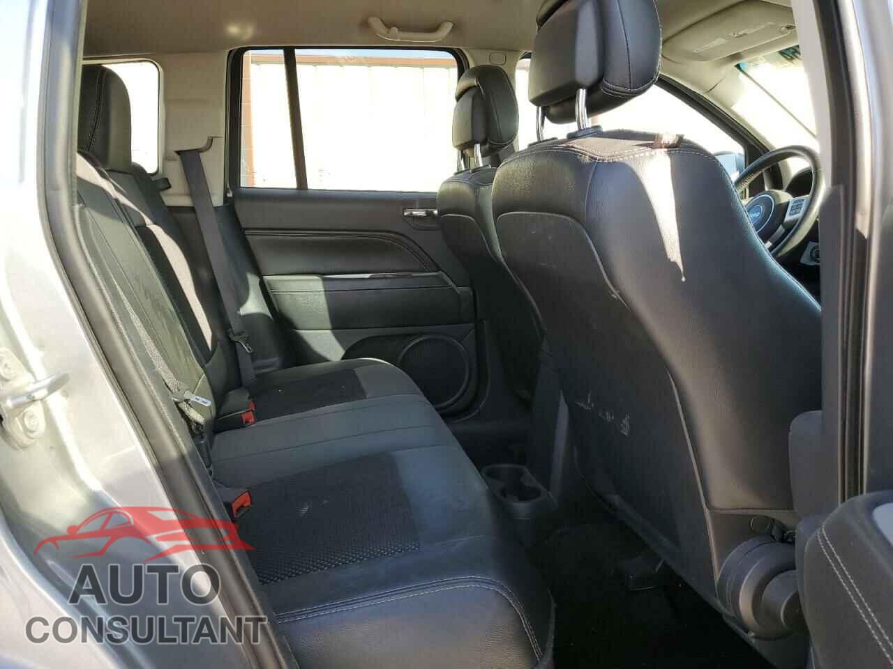 JEEP COMPASS 2017 - 1C4NJCEA7HD116550