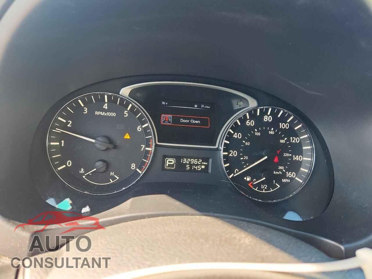 NISSAN ALTIMA 2015 - 1N4AL3AP9FC488564