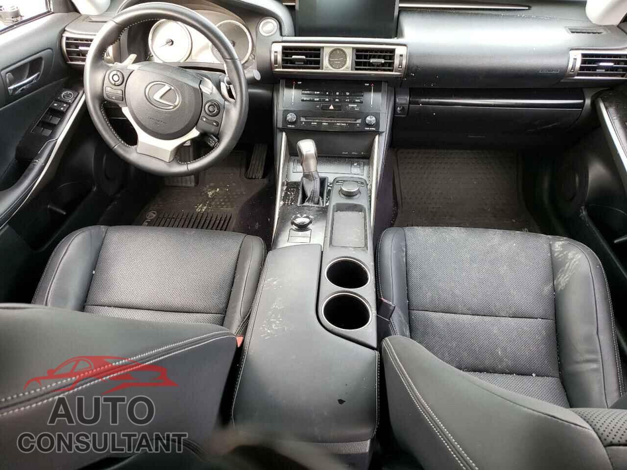 LEXUS IS 2014 - JTHCF1D20E5010193