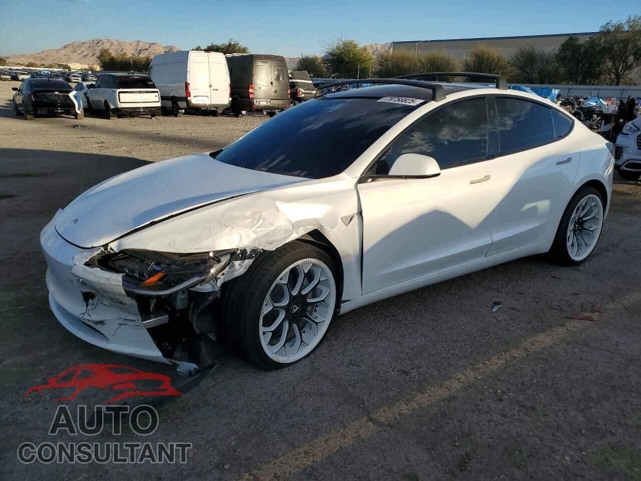 TESLA MODEL 3 2025 - 5YJ3E1EA0SF928997