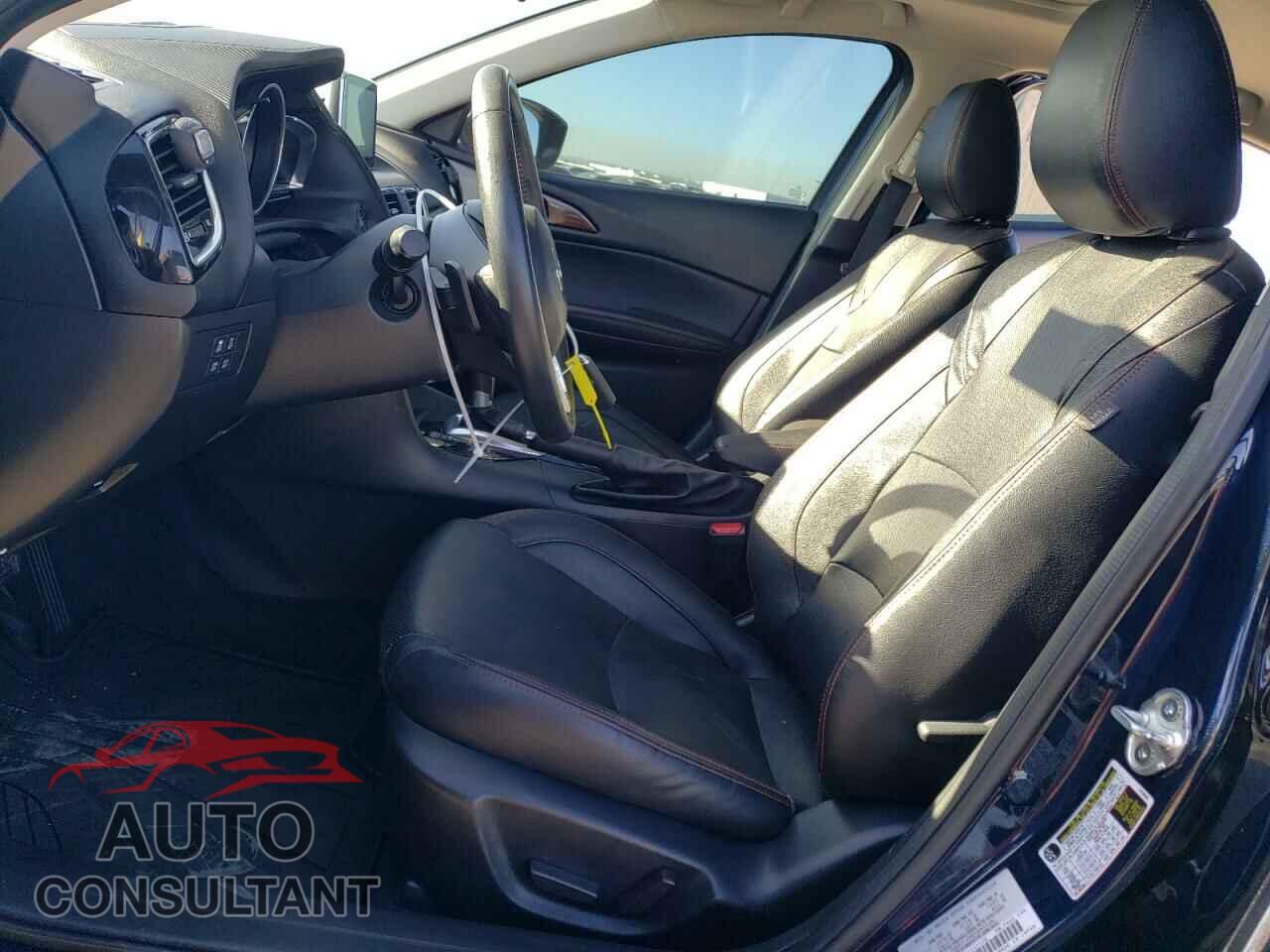 MAZDA 3 2014 - JM1BM1W38E1141100