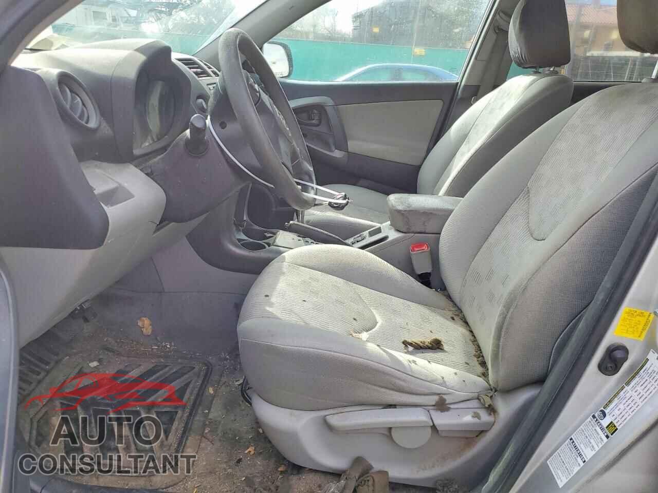 TOYOTA RAV4 2012 - 2T3BF4DV9CW234657