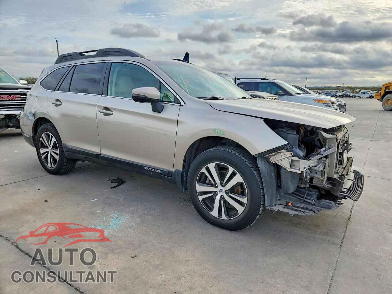 SUBARU OUTBACK 2018 - 4S4BSANC9J3262199