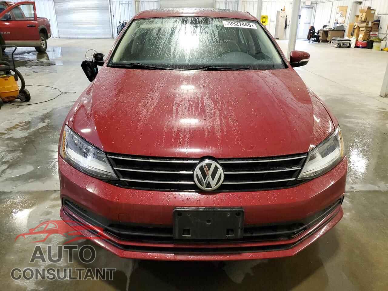 VOLKSWAGEN JETTA 2017 - 3VWDB7AJ4HM275808