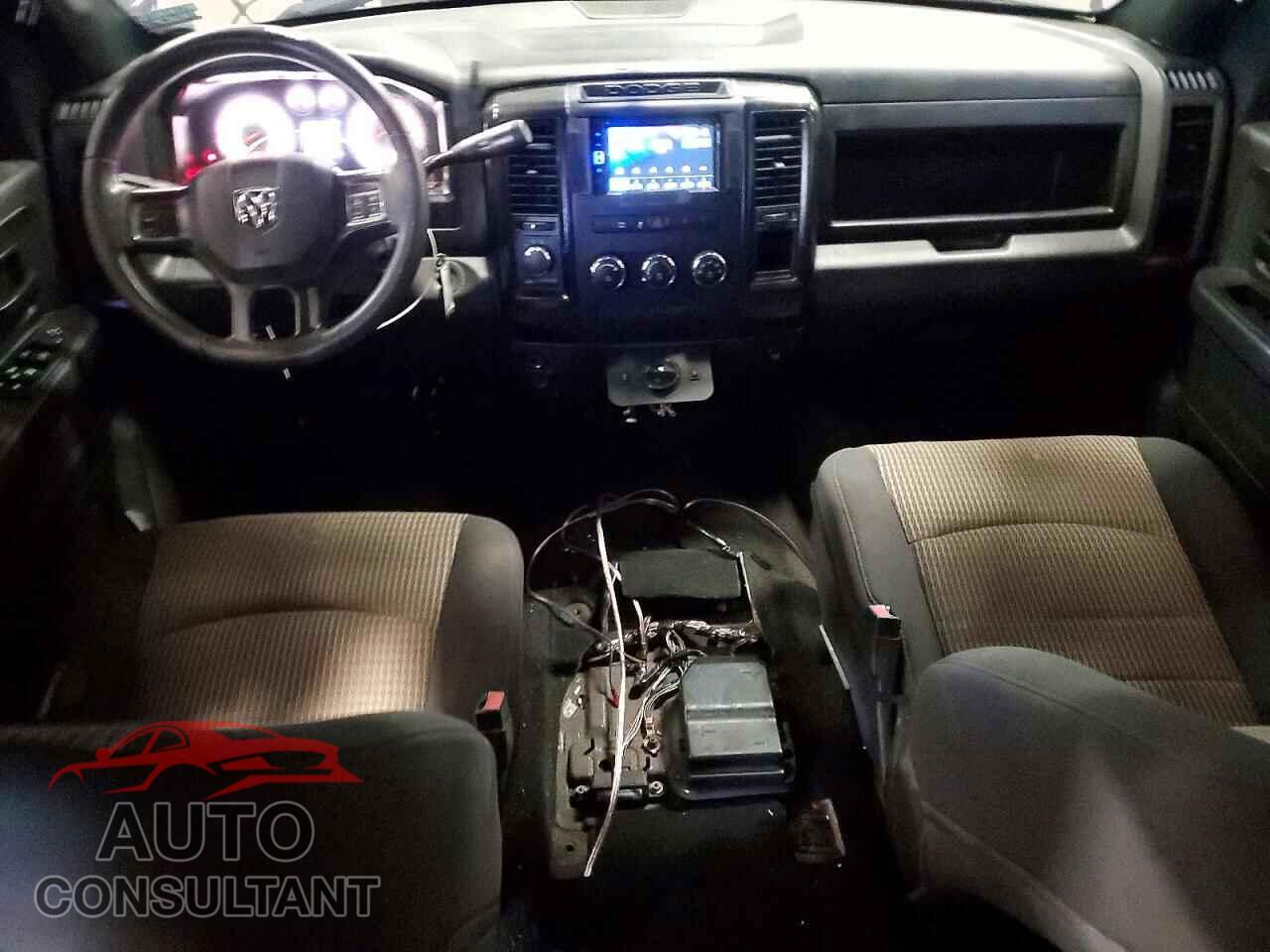 DODGE RAM 1500 2012 - 1C6RD7KT7CS215001