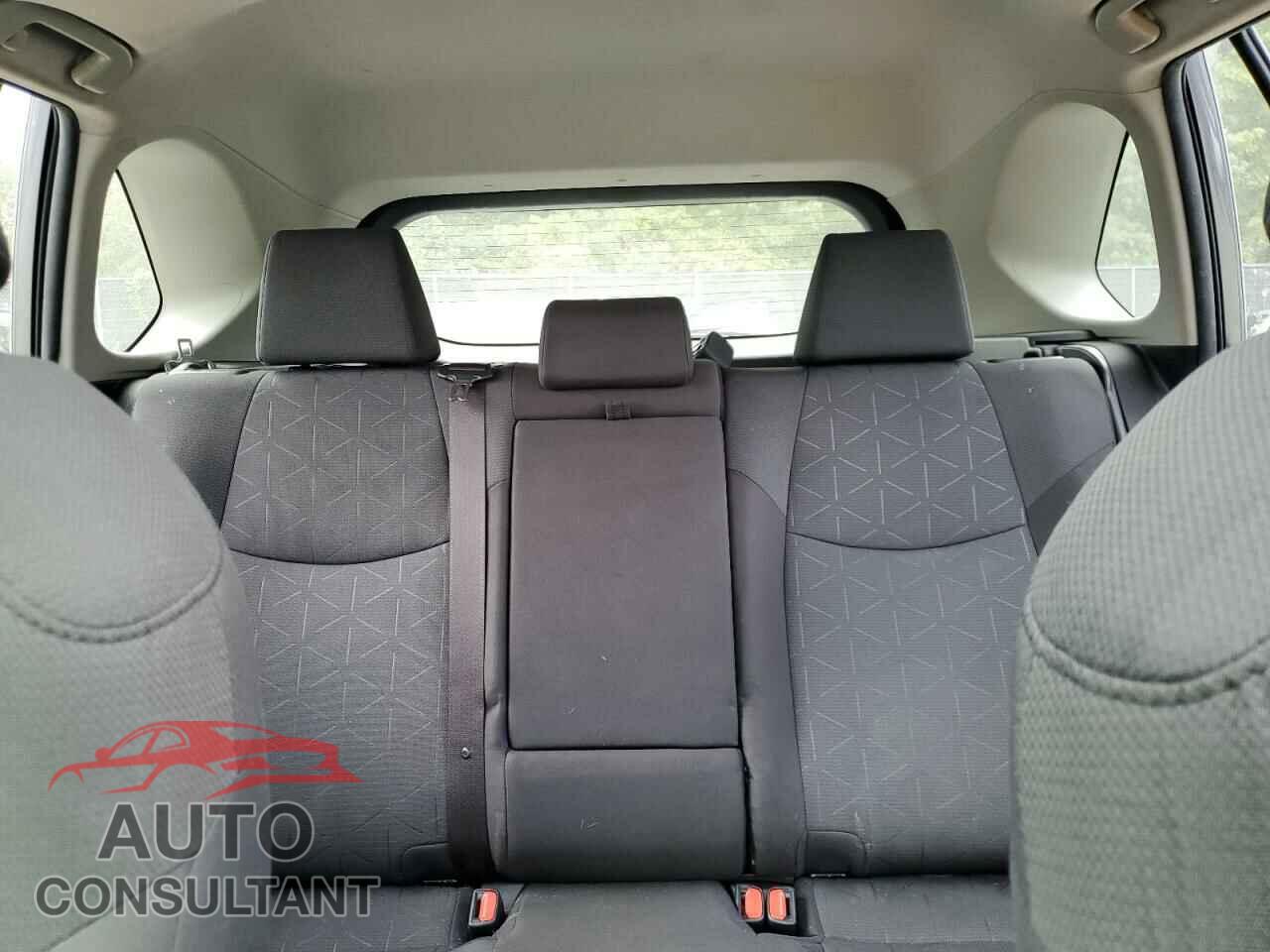 TOYOTA RAV4 2019 - JTMP1RFVXKD014812