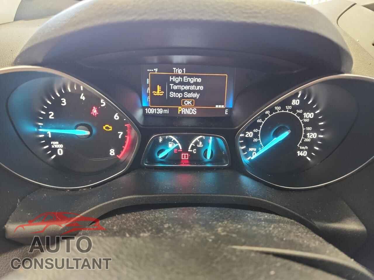 FORD ESCAPE 2018 - 1FMCU9GD2JUC63160