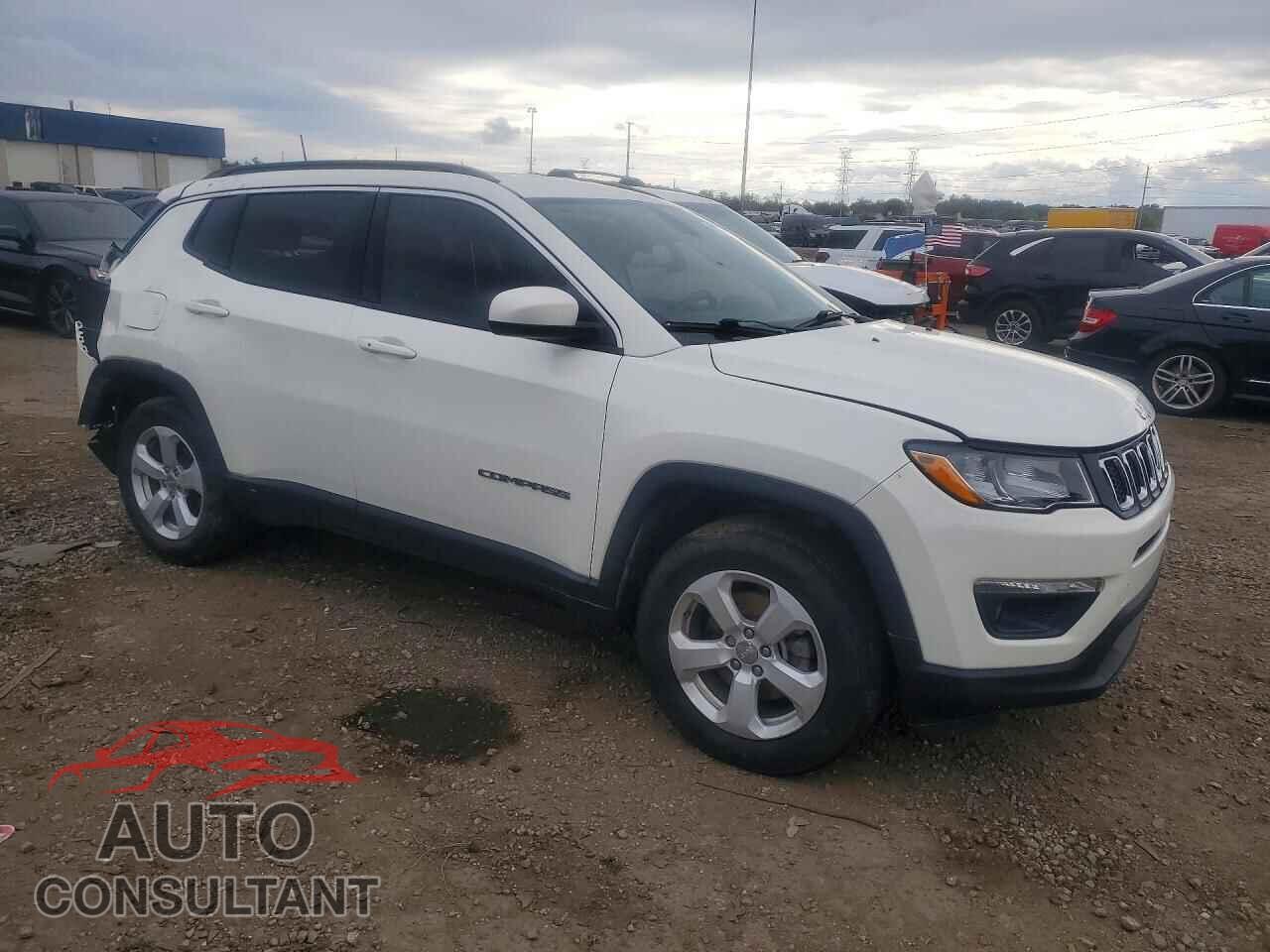JEEP COMPASS 2018 - 3C4NJDBB9JT349574