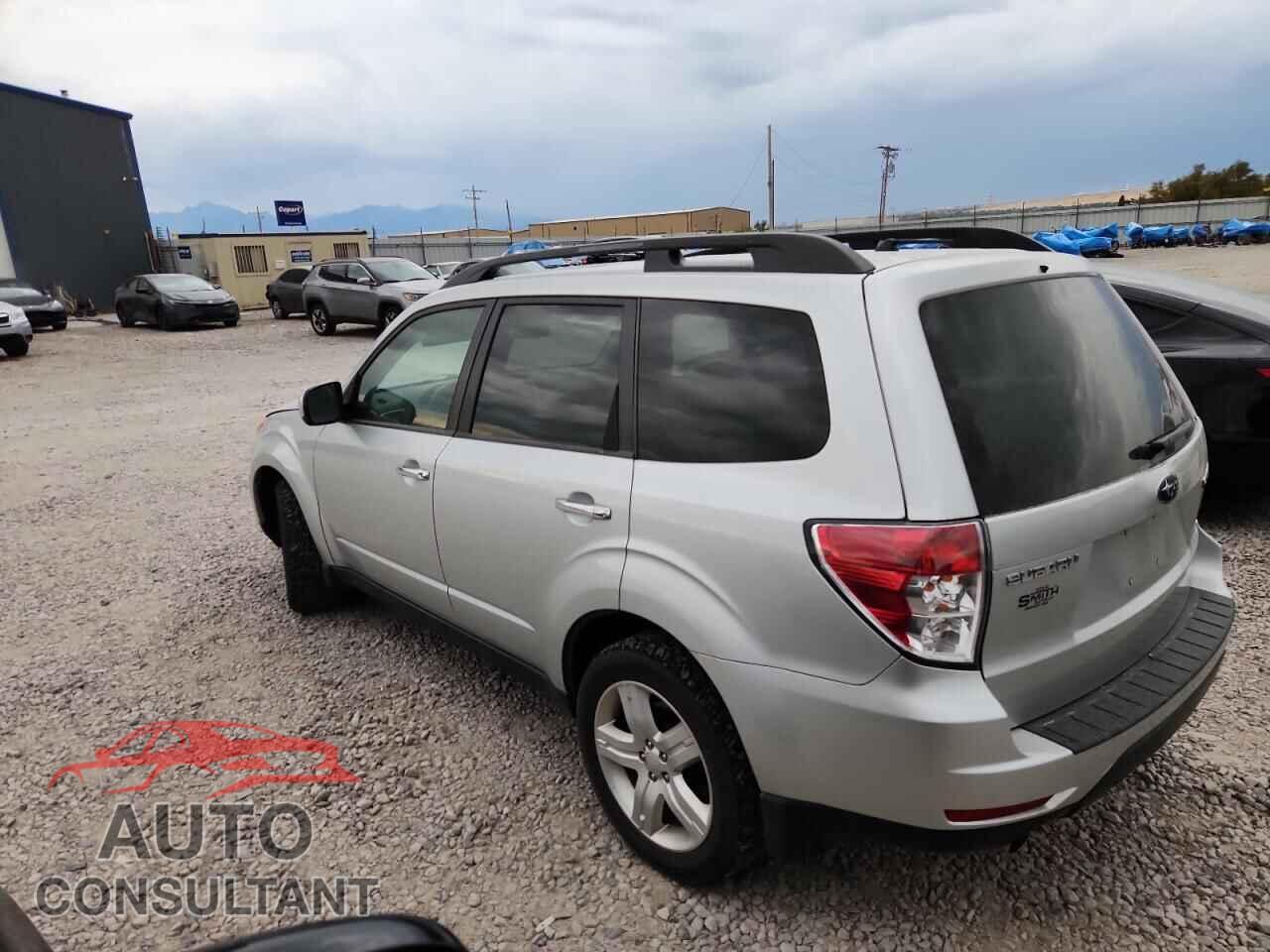 SUBARU FORESTER 2009 - JF2SH63699H751313