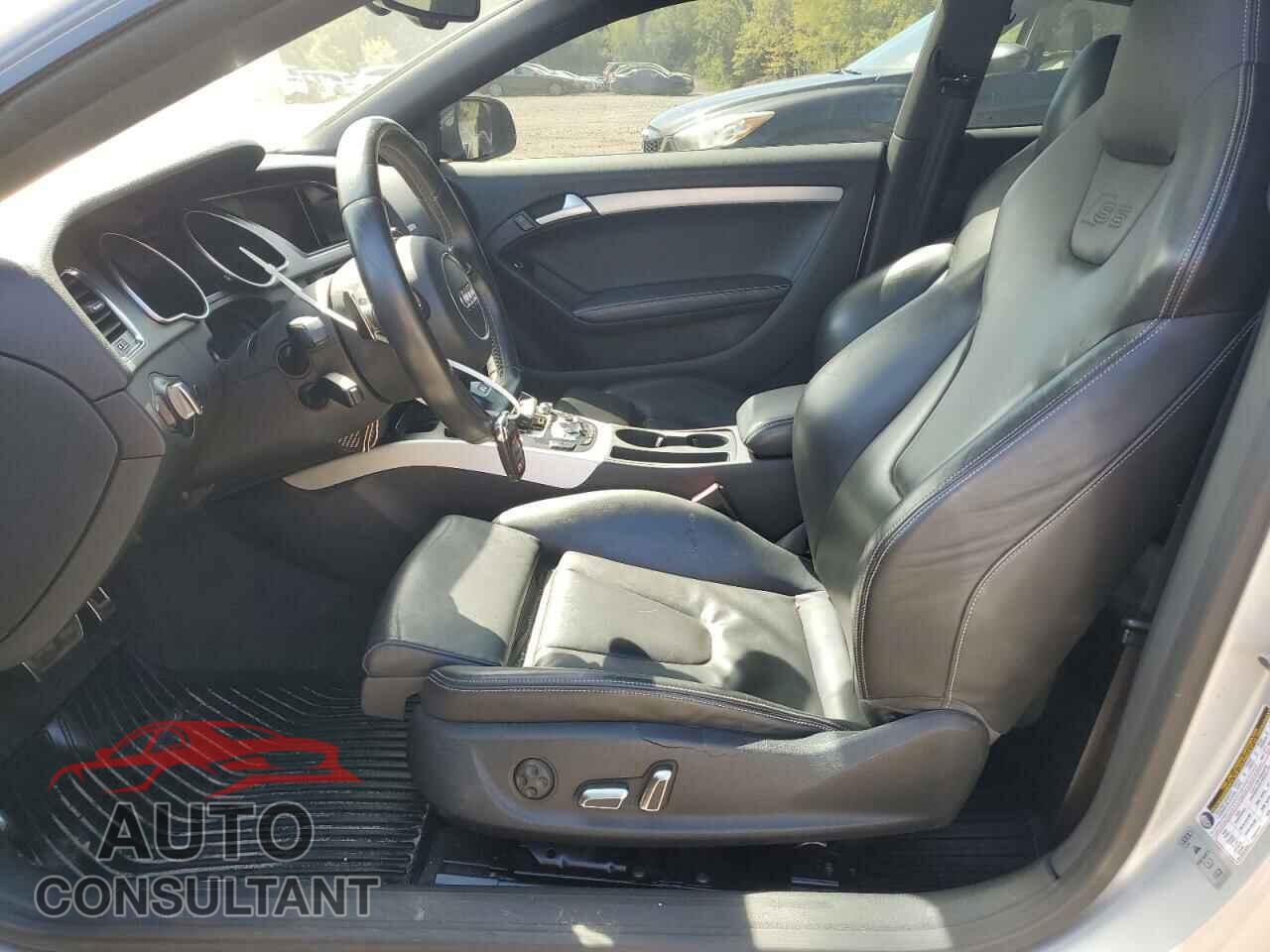 AUDI S5/RS5 2013 - WAUCGAFR9DA013914