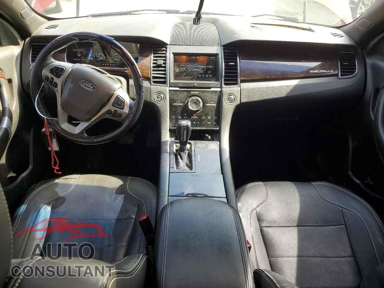 FORD TAURUS 2013 - 1FAHP2F8XDG216500