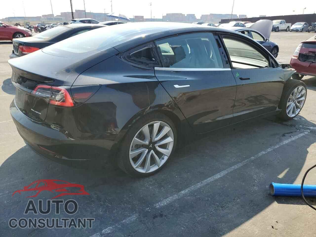 TESLA MODEL 3 2018 - 5YJ3E1EB8JF178532