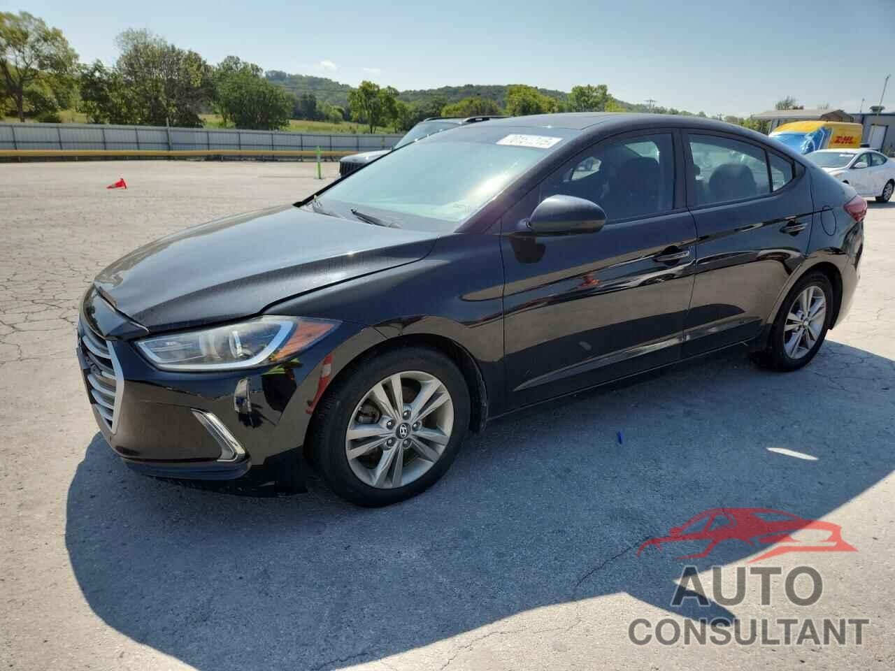 HYUNDAI ELANTRA 2017 - KMHD84LF8HU261281