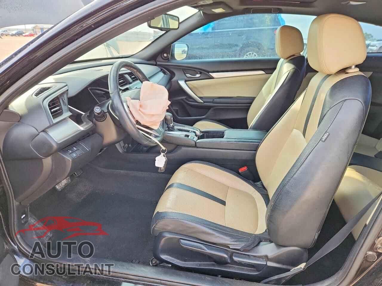 HONDA CIVIC 2017 - 2HGFC3B96HH357349