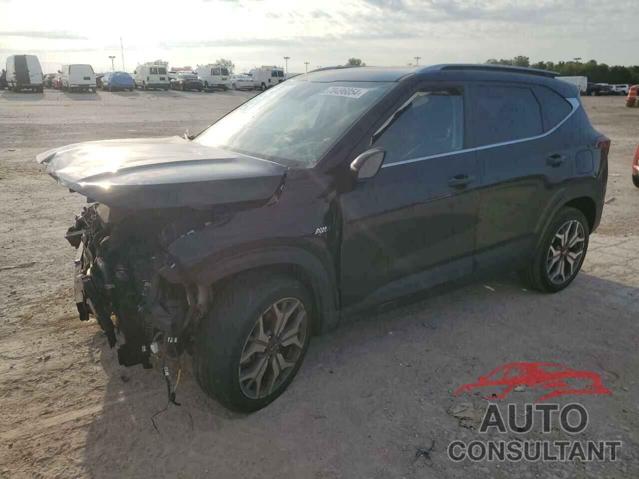 KIA SELTOS 2021 - KNDEUCA23M7132985