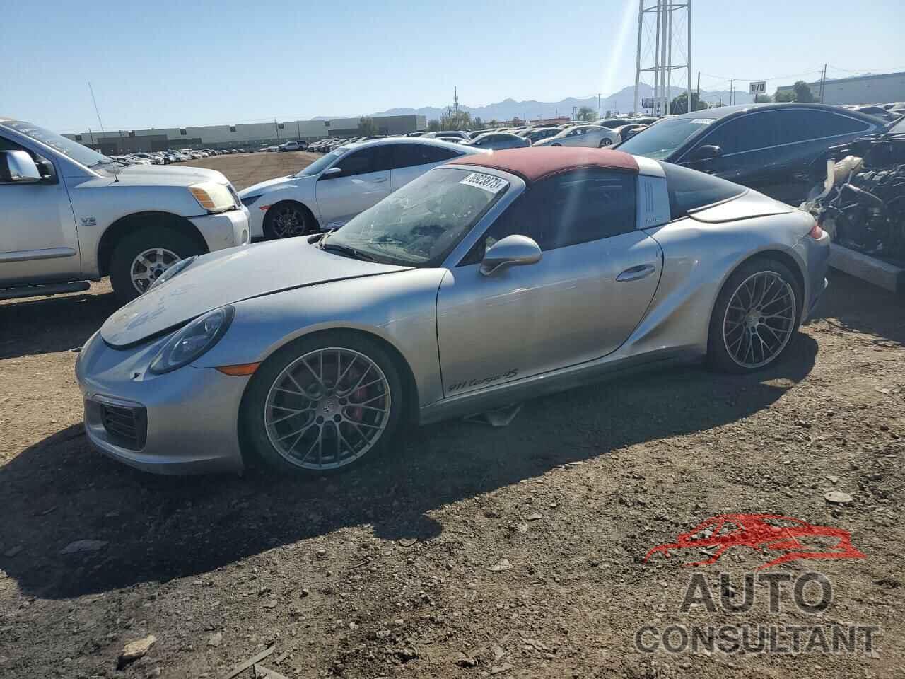 PORSCHE 911 2017 - WP0BB2A94HS136630