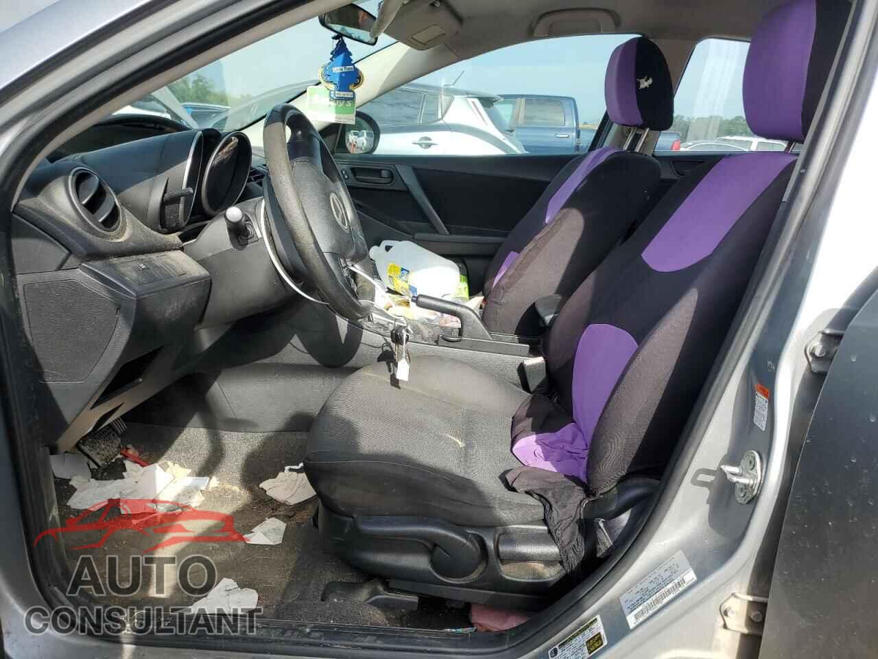 MAZDA 3 2011 - JM1BL1UF1B1480471