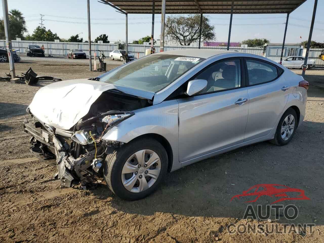 HYUNDAI ELANTRA 2016 - KMHDH4AE7GU544571