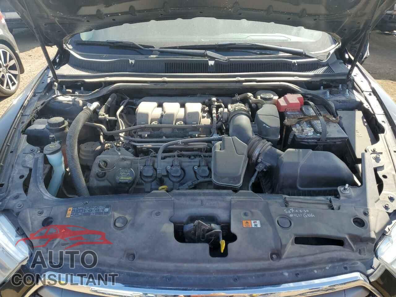 FORD TAURUS 2013 - 1FAHP2E82DG199242