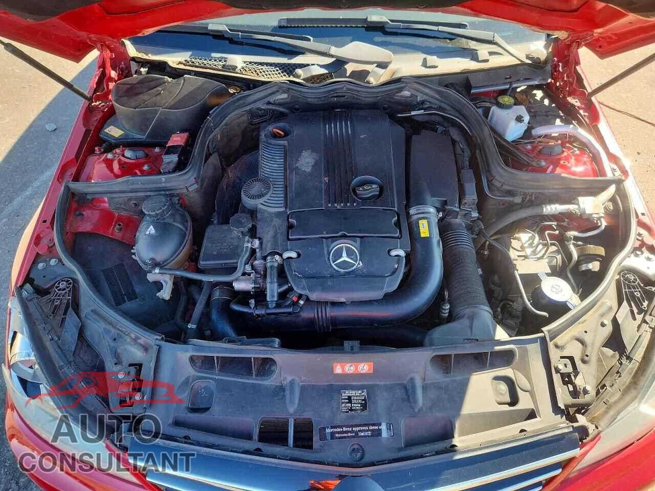 MERCEDES-BENZ C-CLASS 2014 - WDDGF4HB8EA965416