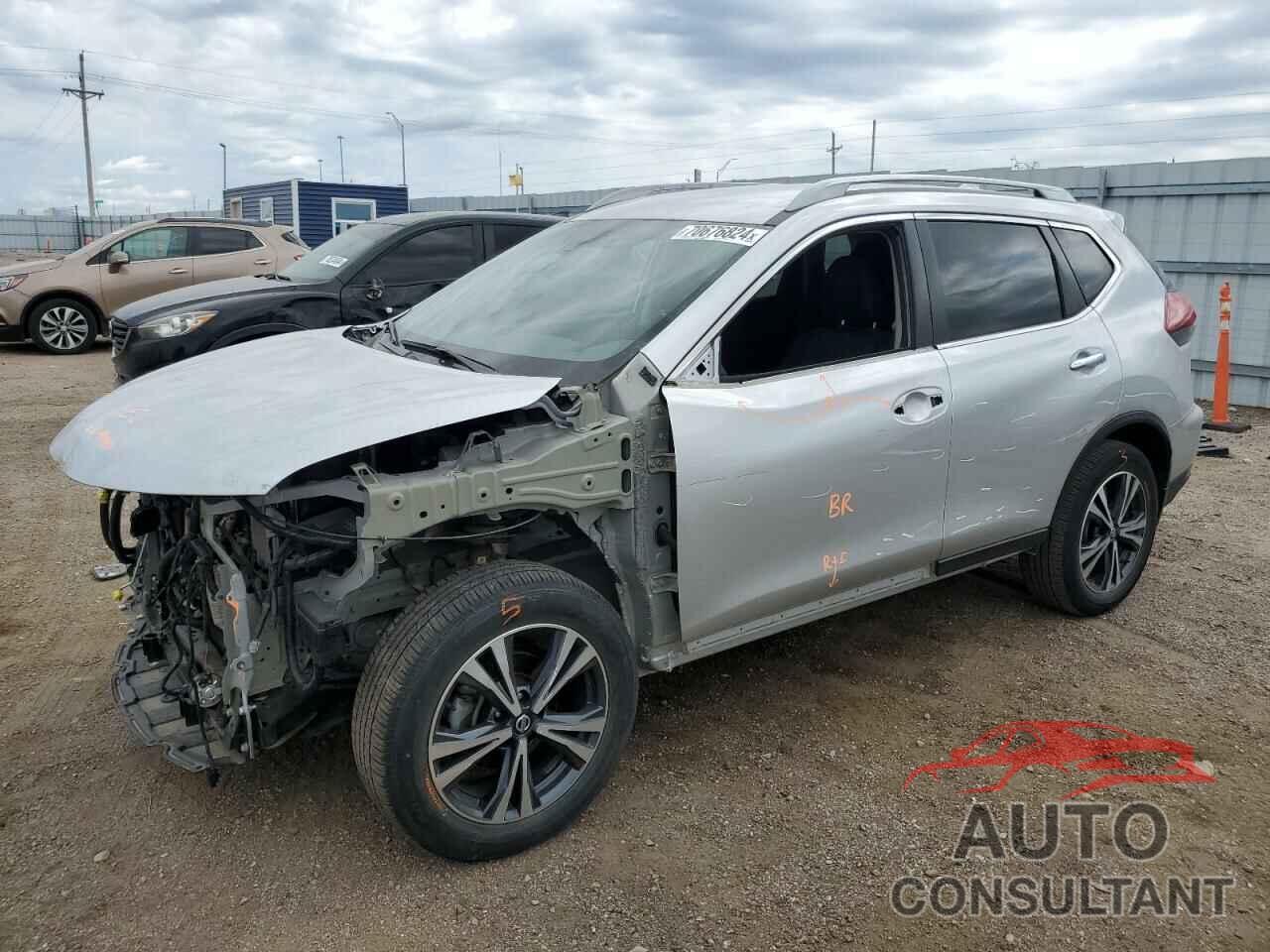 NISSAN ROGUE 2019 - 5N1AT2MV7KC761344