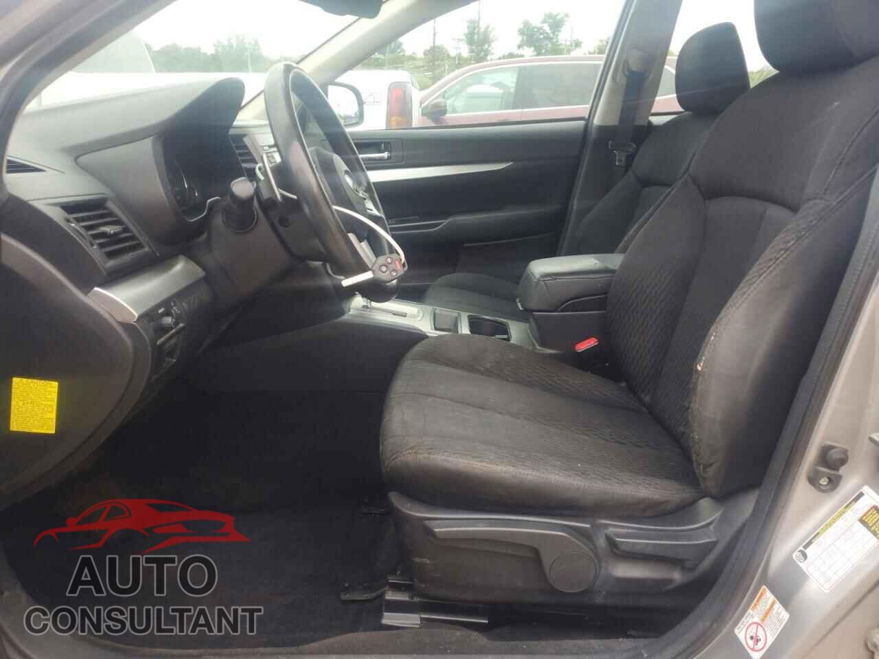 SUBARU OUTBACK 2011 - 4S4BRBAC2B3338841