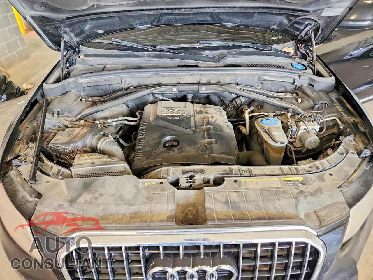 AUDI Q5 2013 - WA1LFAFP8DA017421