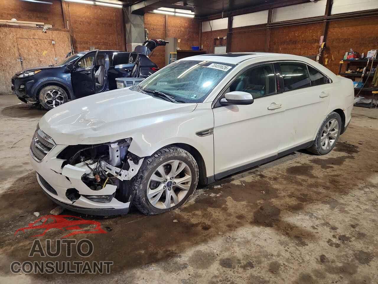 FORD TAURUS 2012 - 1FAHP2HW2CG115915