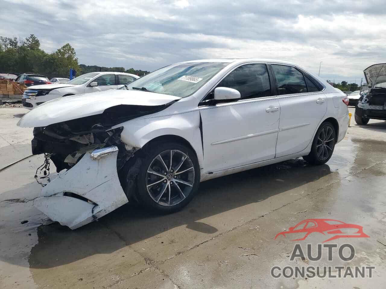 TOYOTA CAMRY 2015 - 4T1BF1FK4FU474021