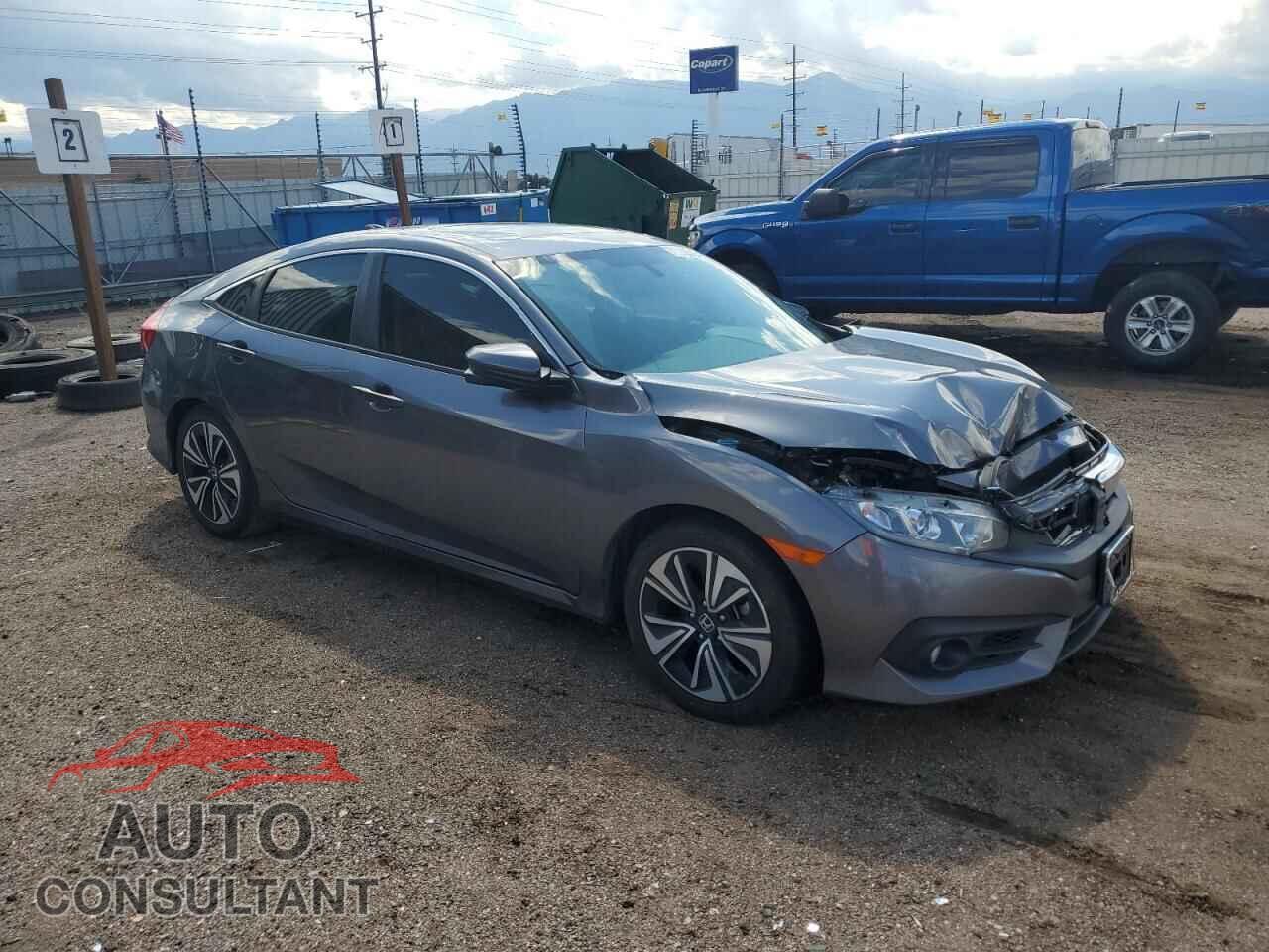 HONDA CIVIC 2018 - JHMFC1F77JX044158