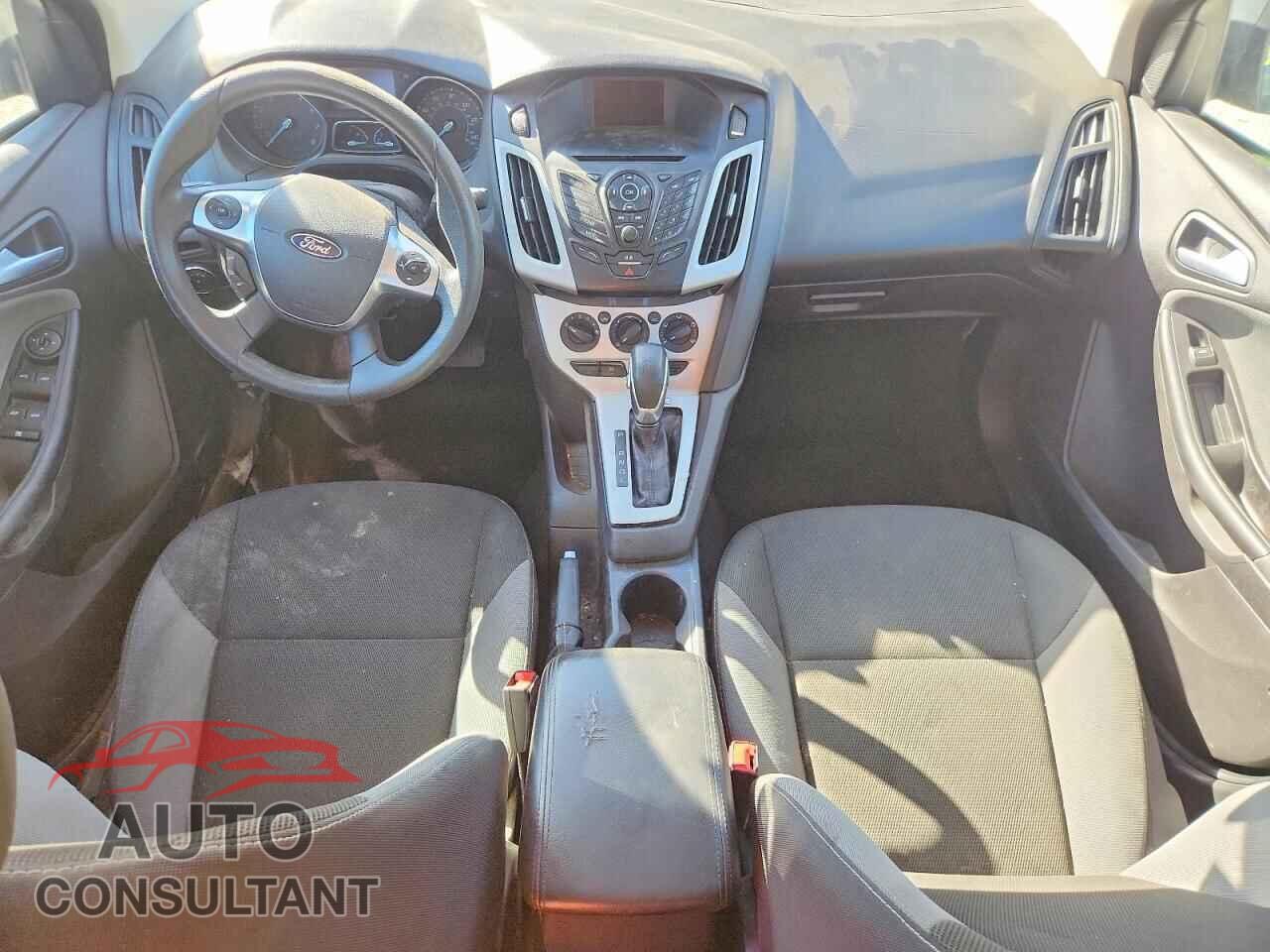 FORD FOCUS 2014 - 1FADP3F24EL206571