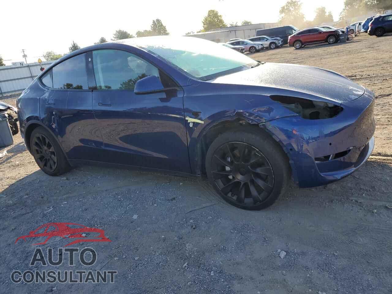 TESLA MODEL Y 2021 - 5YJYGDED1MF121029