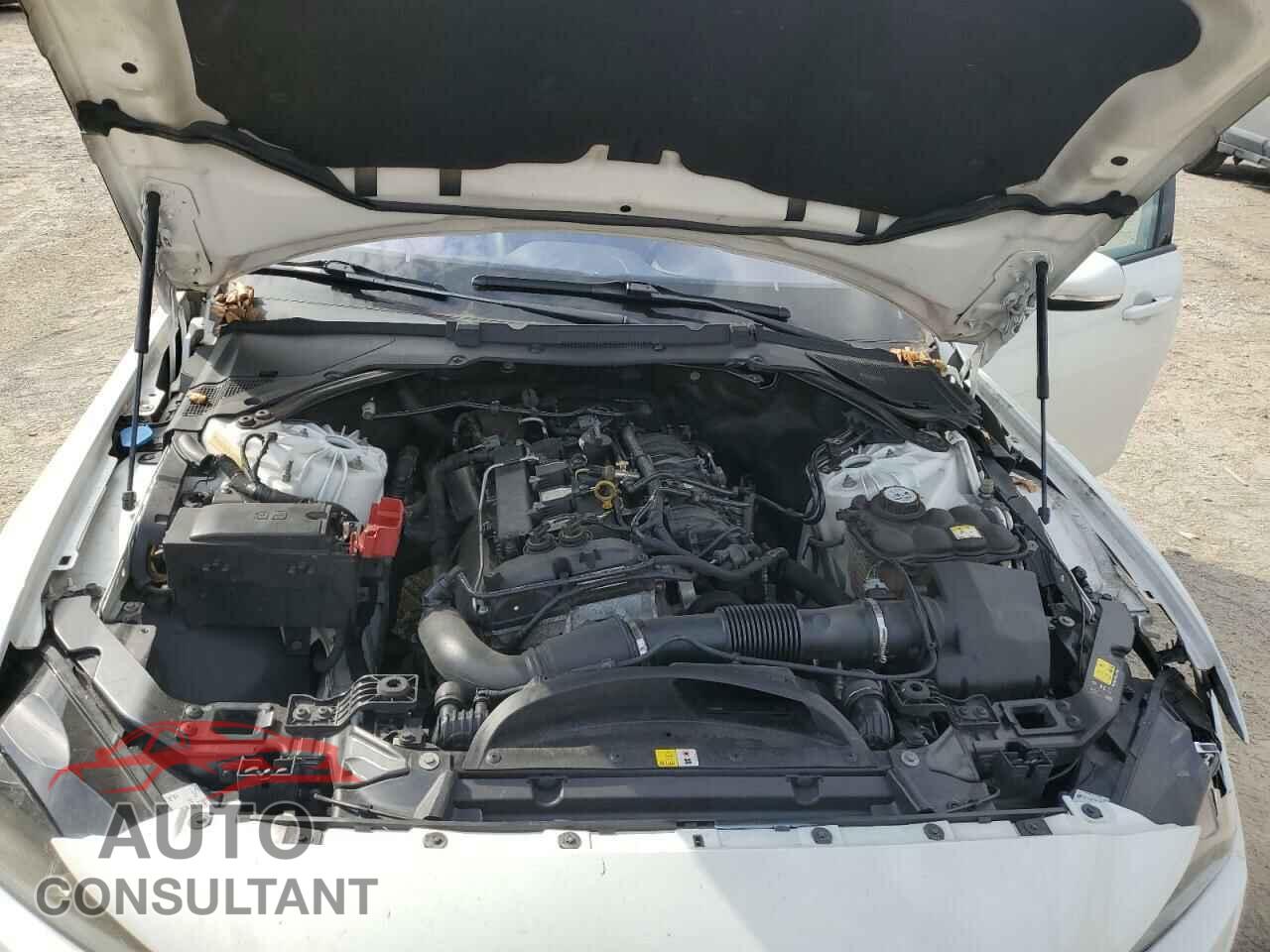 JAGUAR XE 2017 - SAJAR4BG6HA976643