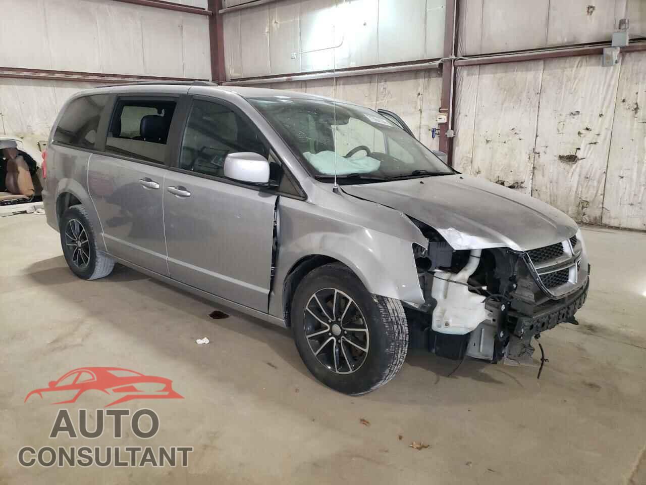 DODGE CARAVAN 2018 - 2C4RDGEG9JR335419