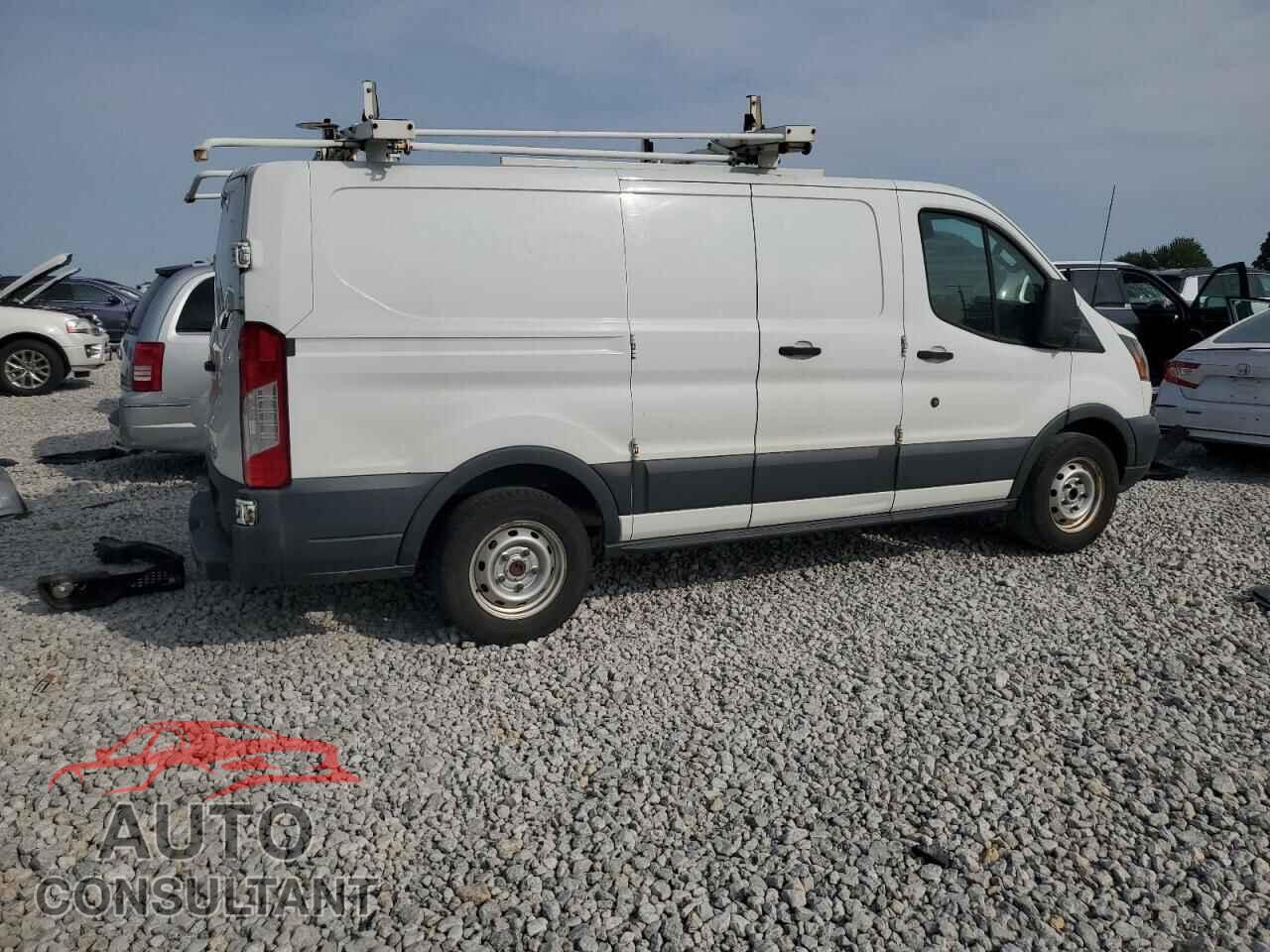 FORD TRANSIT 2015 - 1FTNE1ZM4FKA17240