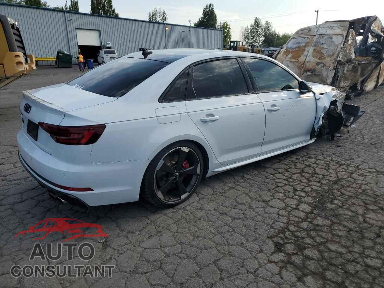AUDI S4/RS4 2018 - WAUC4AF47JA219757