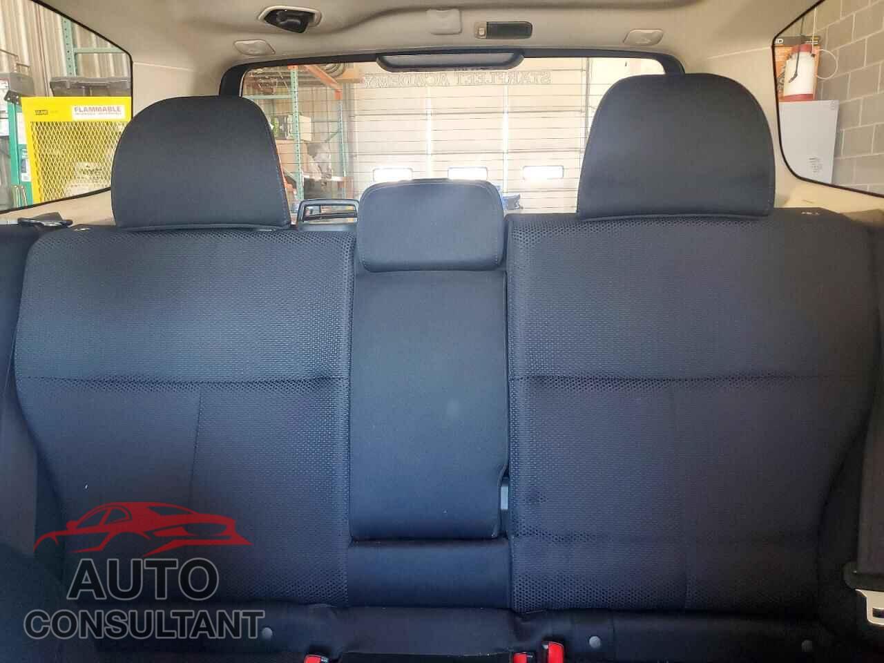 SUBARU FORESTER 2011 - JF2SHBDC3BH735952