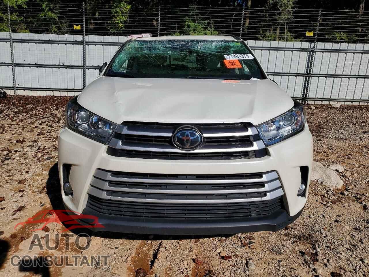 TOYOTA HIGHLANDER 2017 - 5TDKZRFH8HS197430