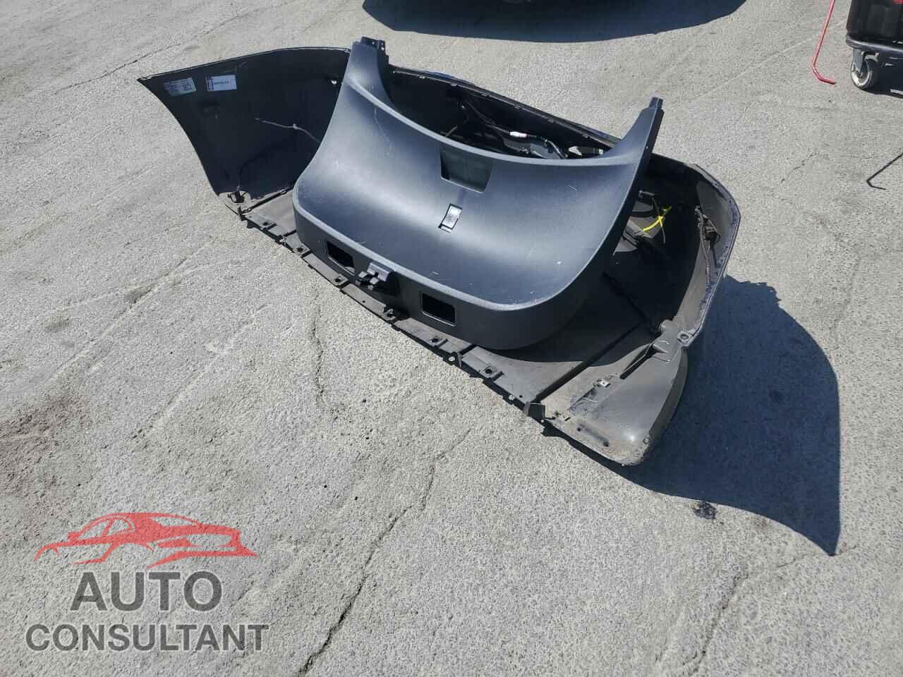 TESLA MODEL S 2018 - 5YJSA1E2XJF265324