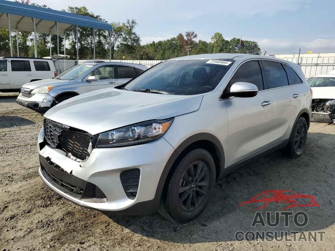 KIA SORENTO 2019 - 5XYPG4A3XKG579229