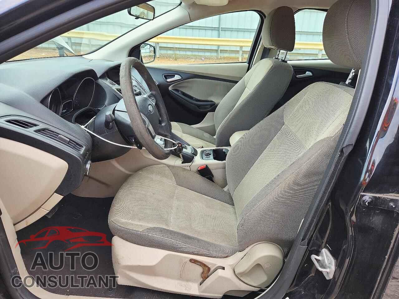 FORD FOCUS 2014 - 1FADP3F28EL215936
