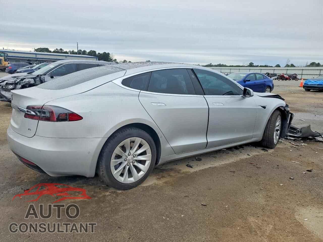 TESLA MODEL S 2017 - 5YJSA1E1XHF186205
