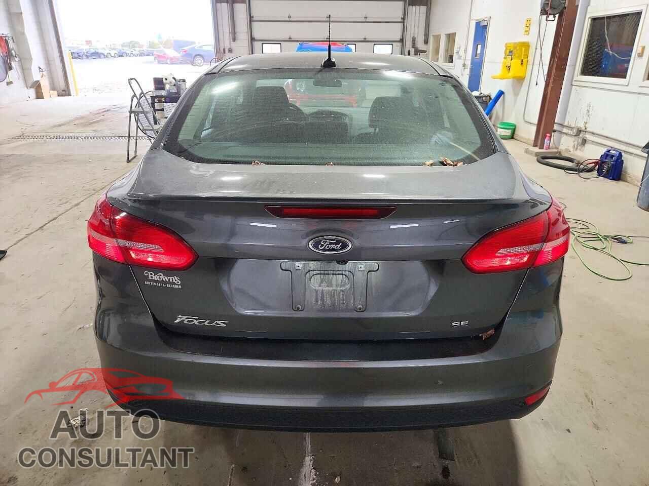 FORD FOCUS 2017 - 1FADP3F20HL221864