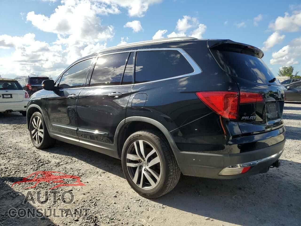HONDA PILOT 2017 - 5FNYF6H00HB055277