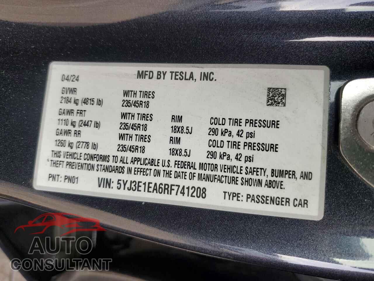TESLA MODEL 3 2024 - 5YJ3E1EA6RF741208