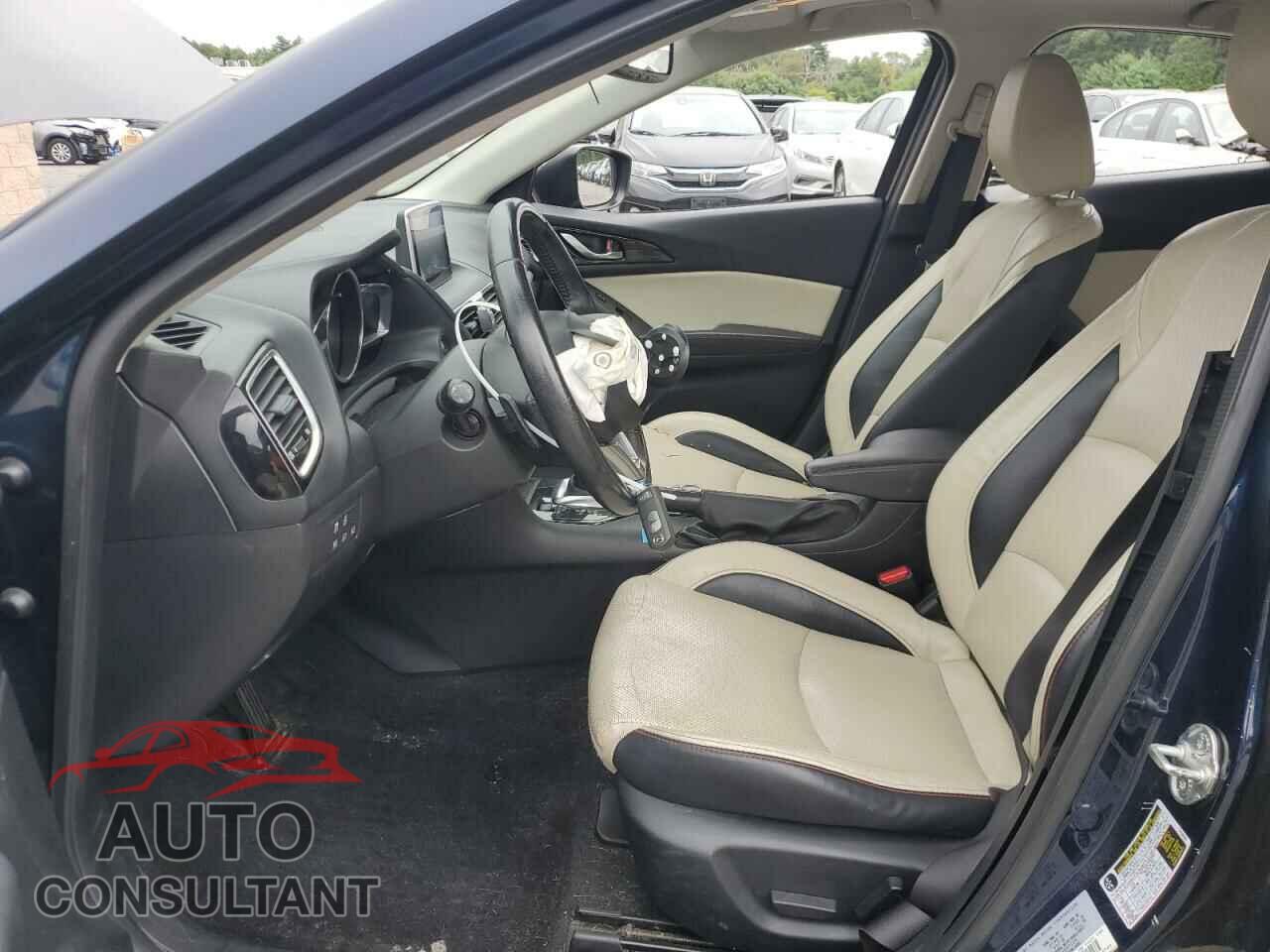 MAZDA 3 2015 - JM1BM1M36F1224903