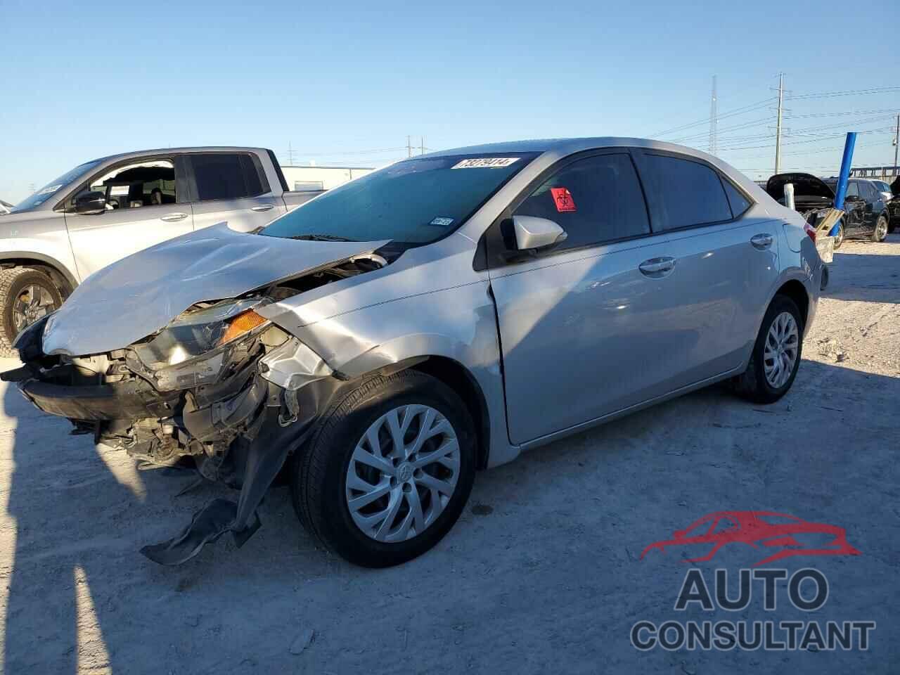 TOYOTA COROLLA 2015 - 5YFBURHE2FP227402