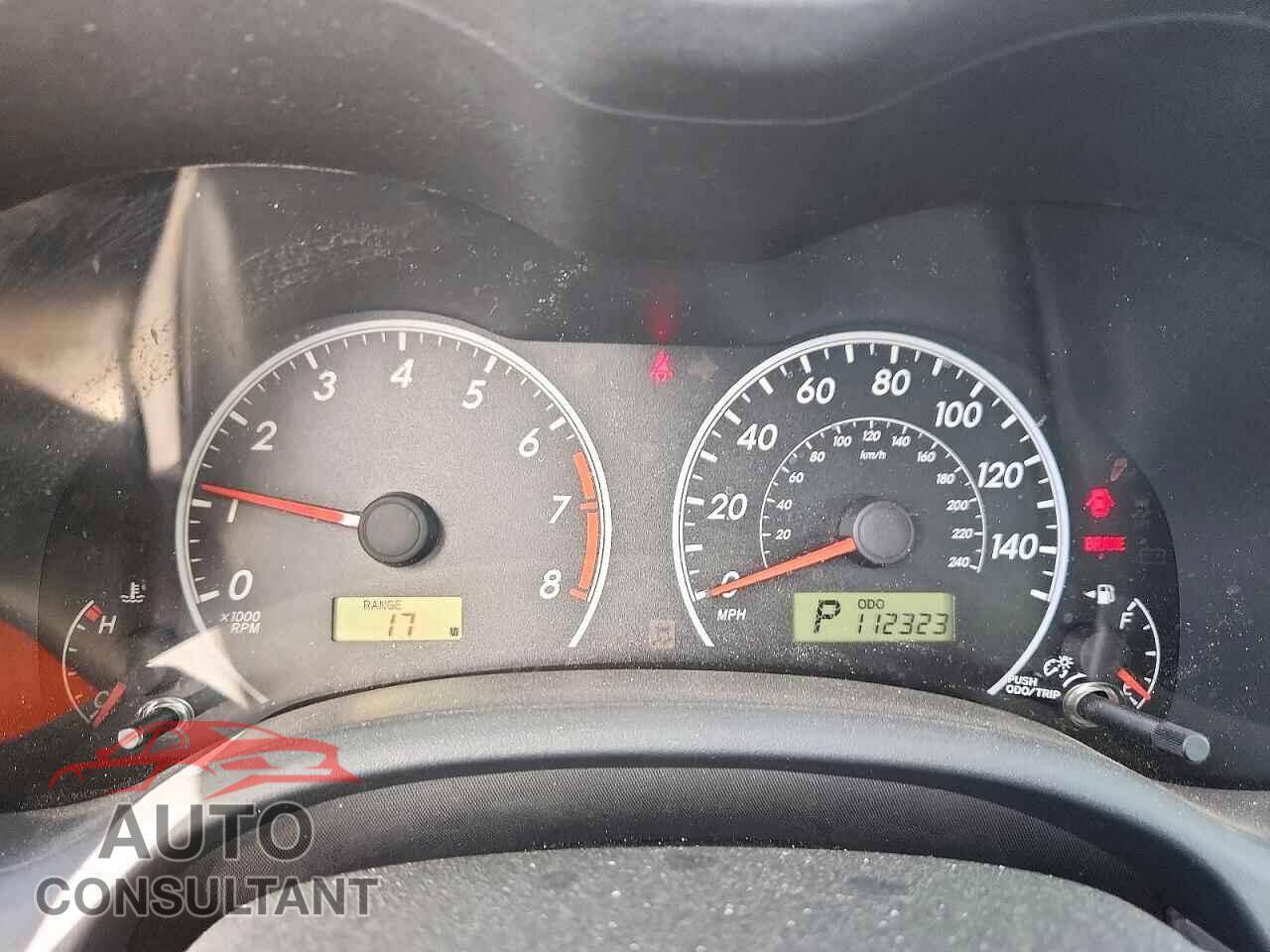 TOYOTA COROLLA 2011 - 2T1BU4EE9BC569222