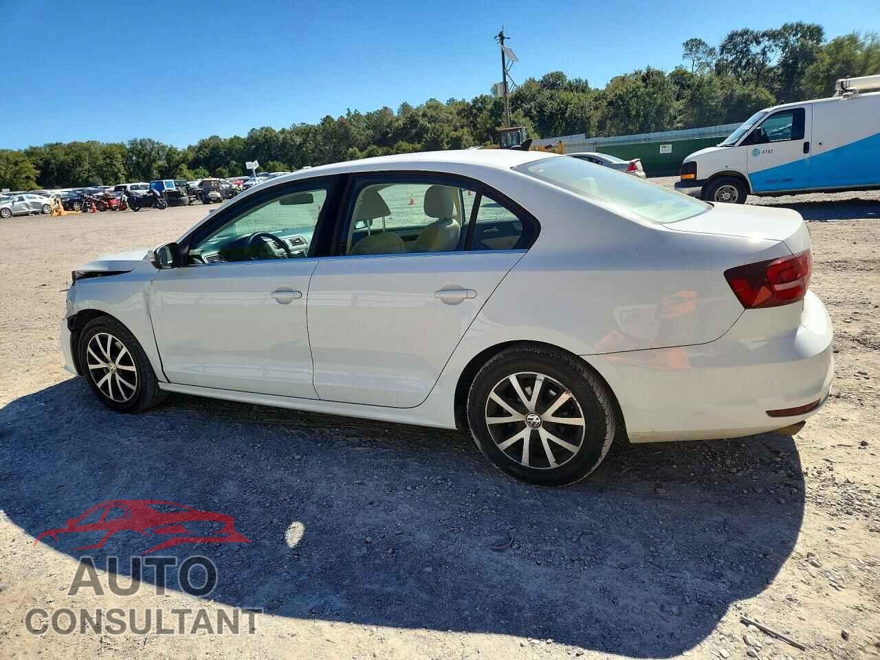 VOLKSWAGEN JETTA 2017 - 3VWDB7AJ0HM208896