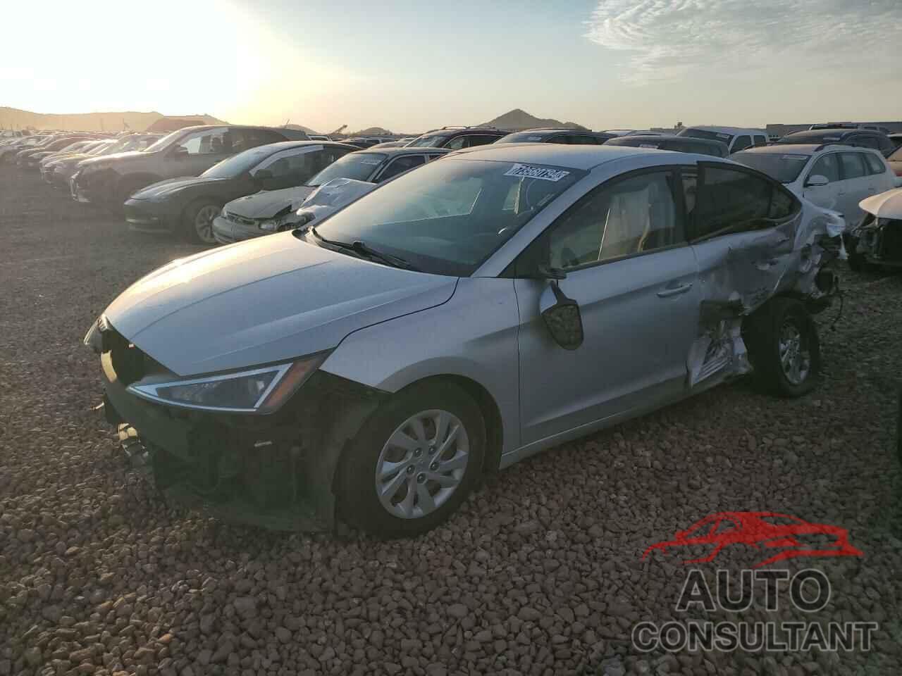 HYUNDAI ELANTRA 2020 - 5NPD74LF0LH509050